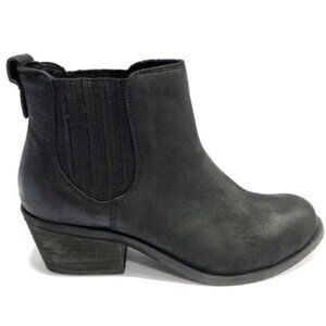 Not Rated Women’s Vixen Bootie Size 6 M